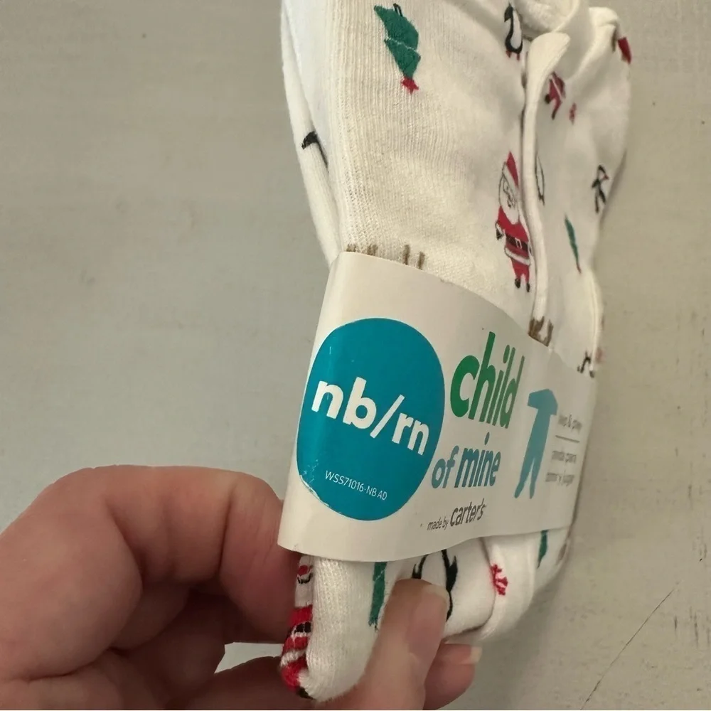 Child of Mine by Carters Newborn Sleep & Play Long Sleeve Onesies Sz Newborn NWT